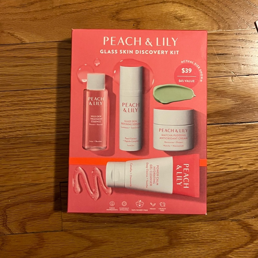 Peach and Lily glass skincare discovery set
